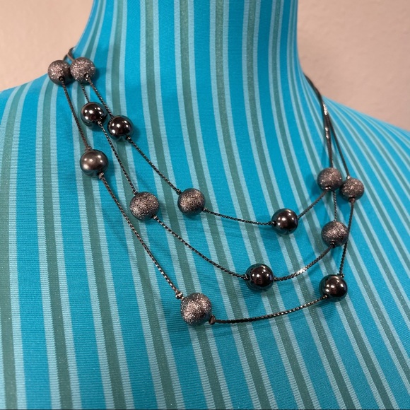New with tags layered necklace with clasp - Picture 8 of 8